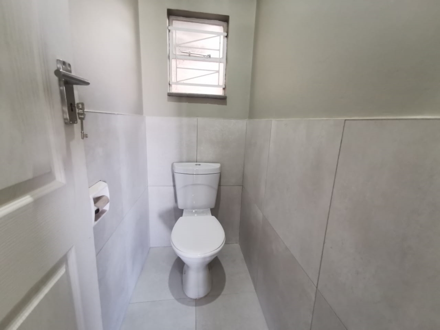 3 Bedroom Property for Sale in Van Riebeeck Hoogte Eastern Cape